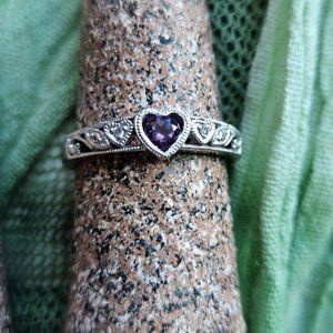 Amethyst white gold ring